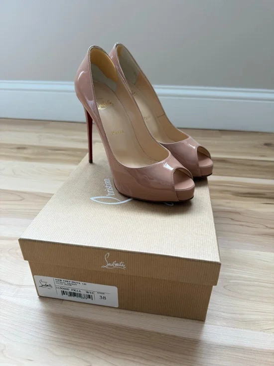 Christian Louboutin New Very Prive 120mm Nude Patent Peep-Toe Stiletto Heels NWT - Picture 2 of 10